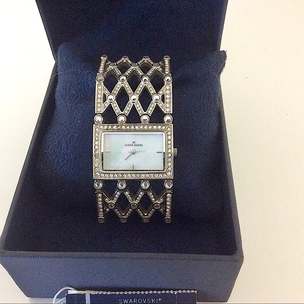 Vintage Anne Klein Swarvarski Crystal Bracelet Watch